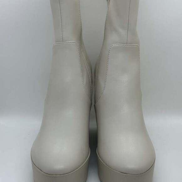 NEW! Steve Madden Witness Wedge Bootie in Bone - Picture 5 of 9